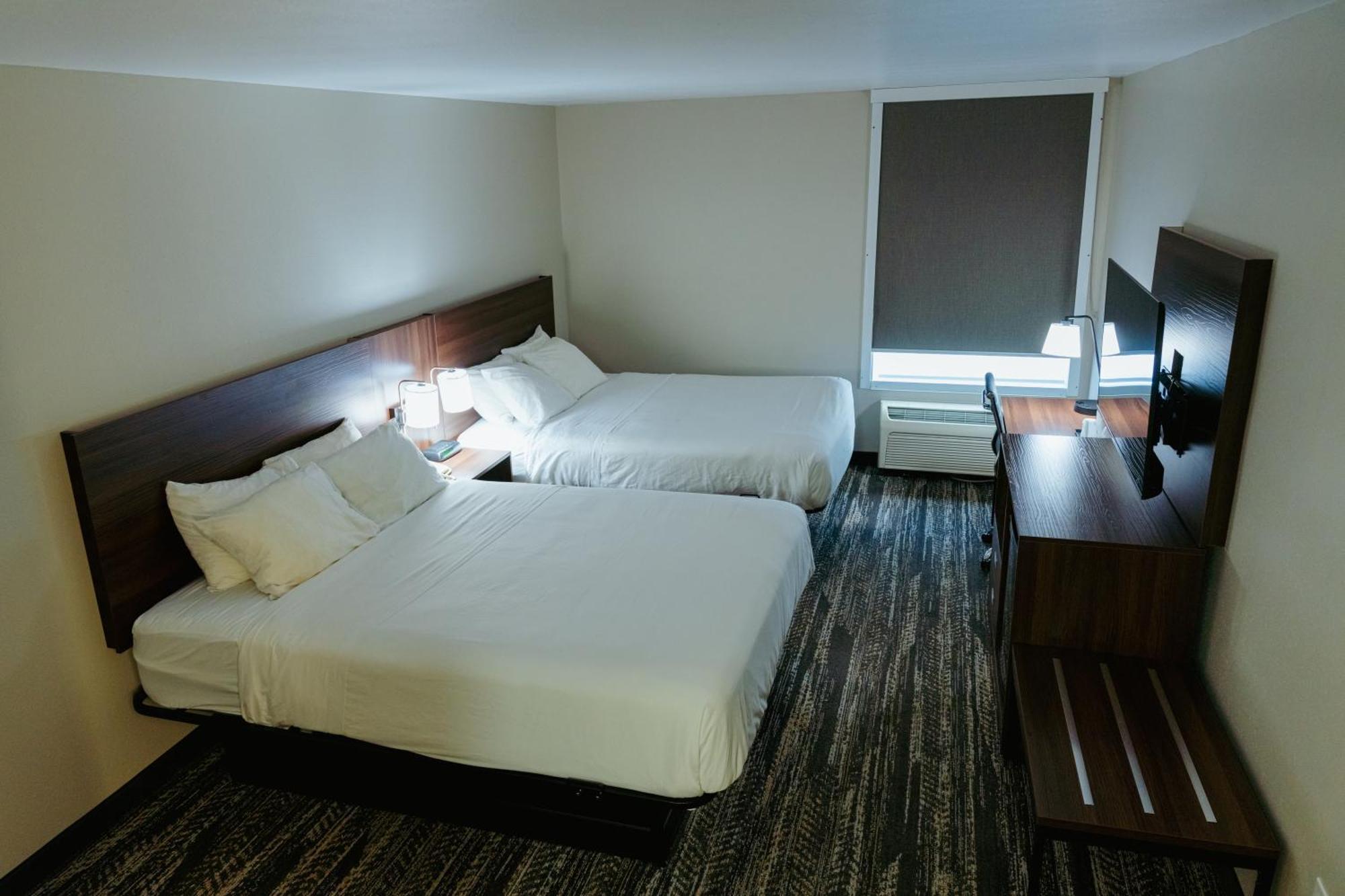Clarion Pointe-dillard Near Blue Ridge Mountains Hotel 2*